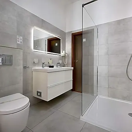Hotell U Schnellu