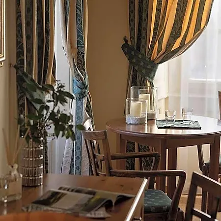Hotell U Schnellu
